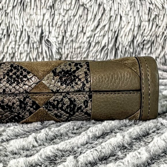 NWOT - COACH SWAGGER WRISTLET IN PATCHWORK EXOTIC EMBOSSED LEATHER (65140) - Picture 8 of 9